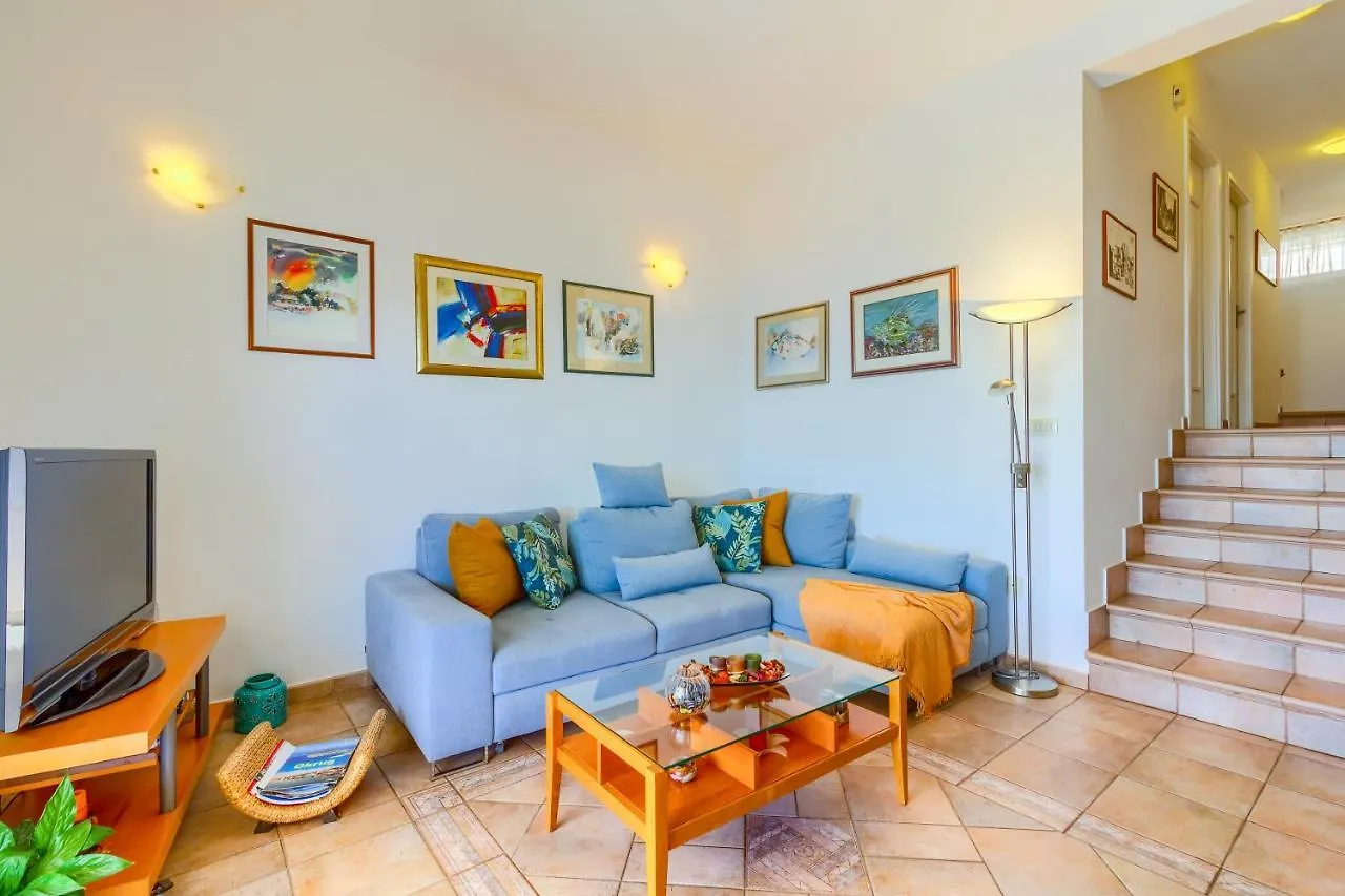 Apartments Meri Trogir 0*,  Croatia