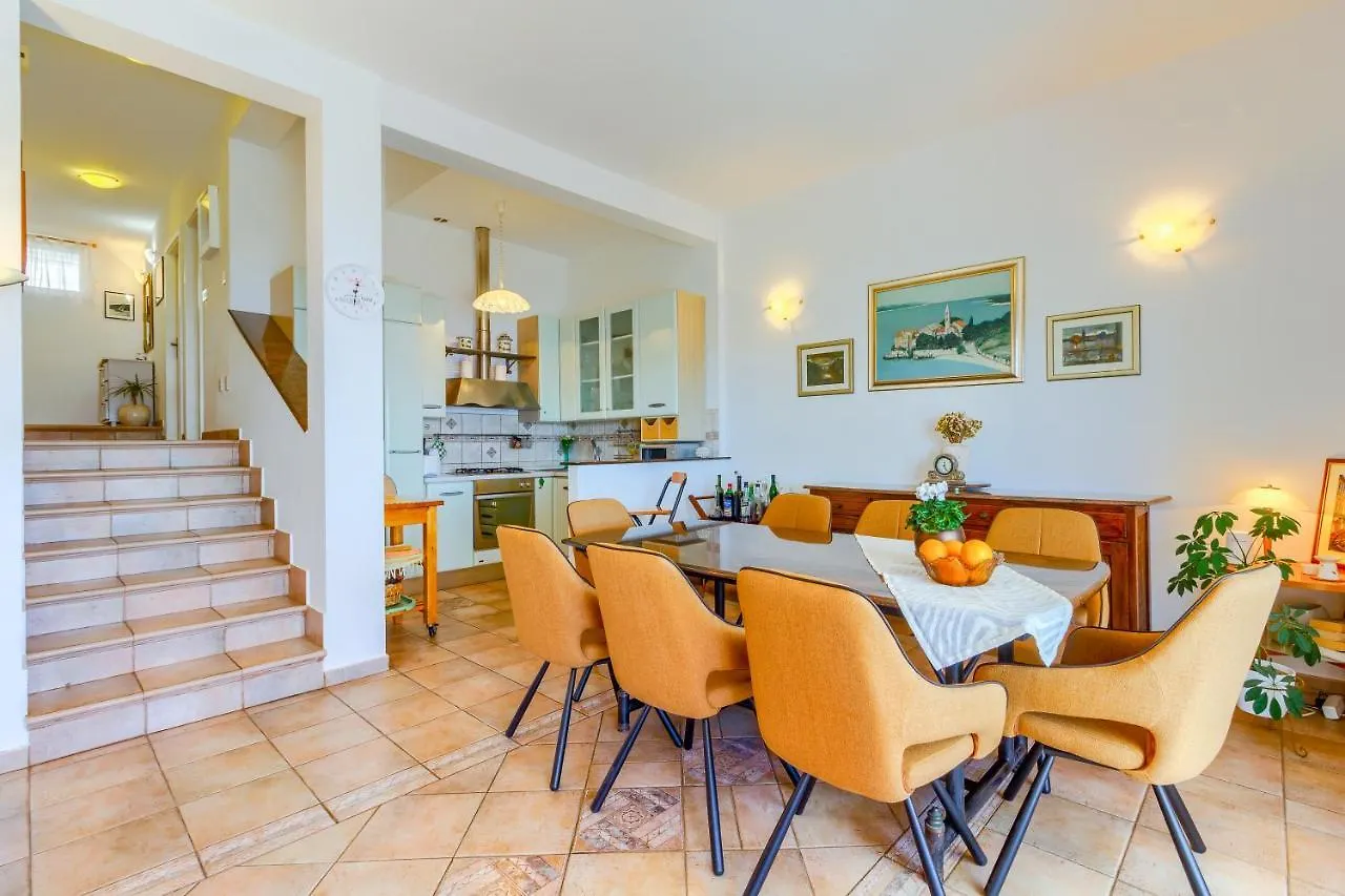 Apartments Meri Trogir