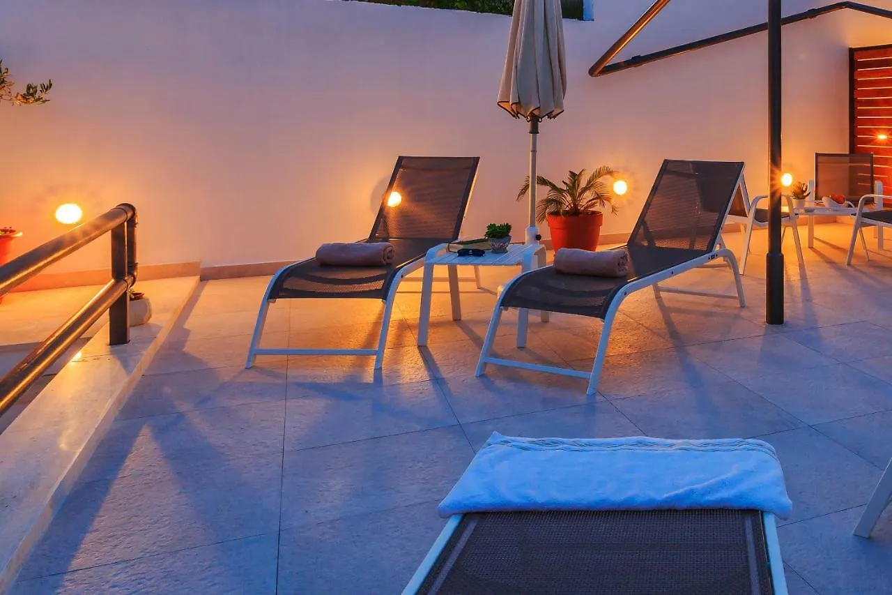 Apartments Meri Trogir